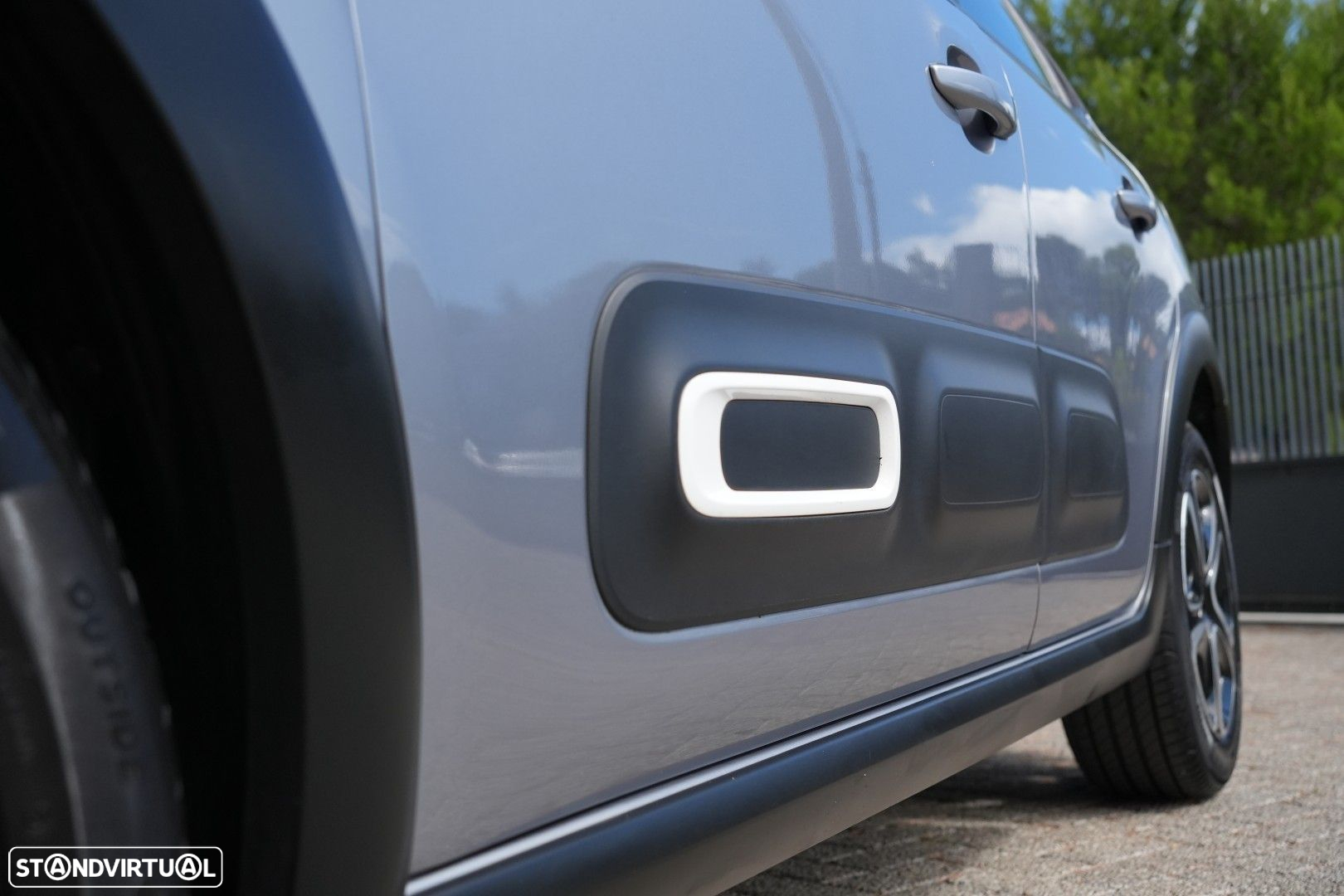 Citroën C3 1.2 PureTech Shine - 27