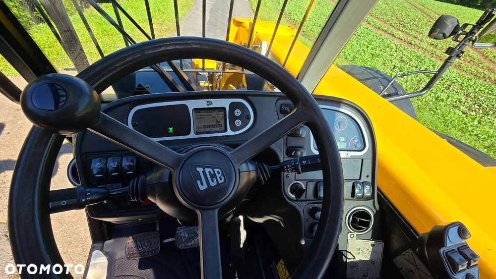 JCB 550-80 - 11