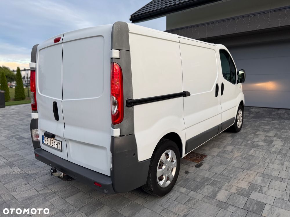 Renault Trafic - 4