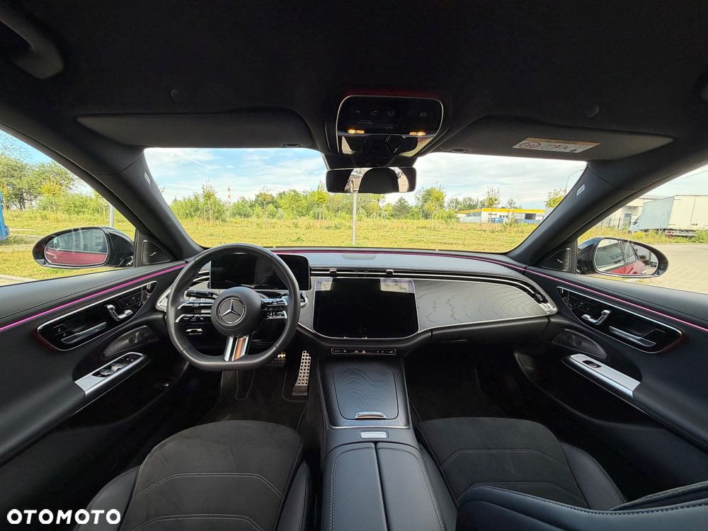 Mercedes-Benz Klasa E 220 d mHEV 4-Matic AMG 9G-Tronic - 8