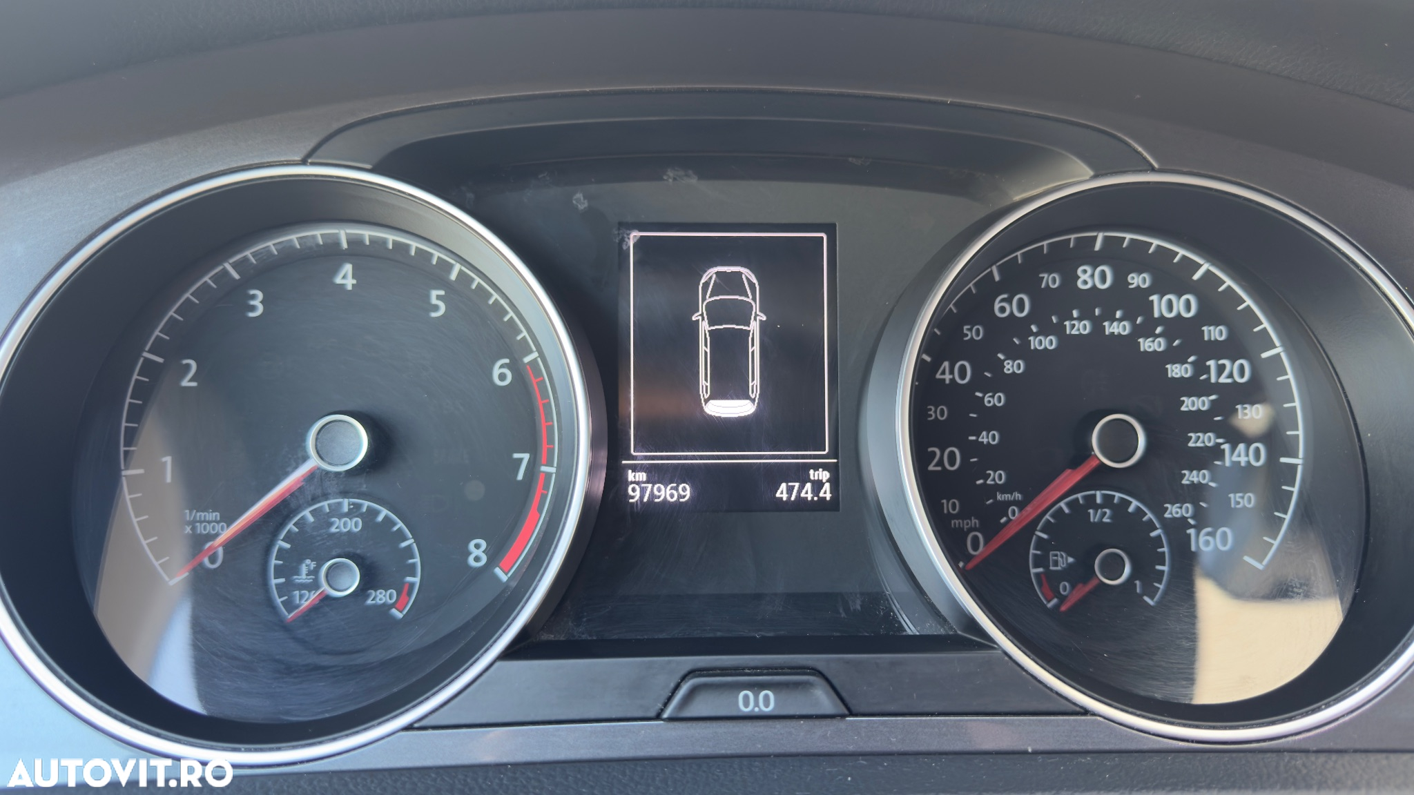 Volkswagen Golf - 12