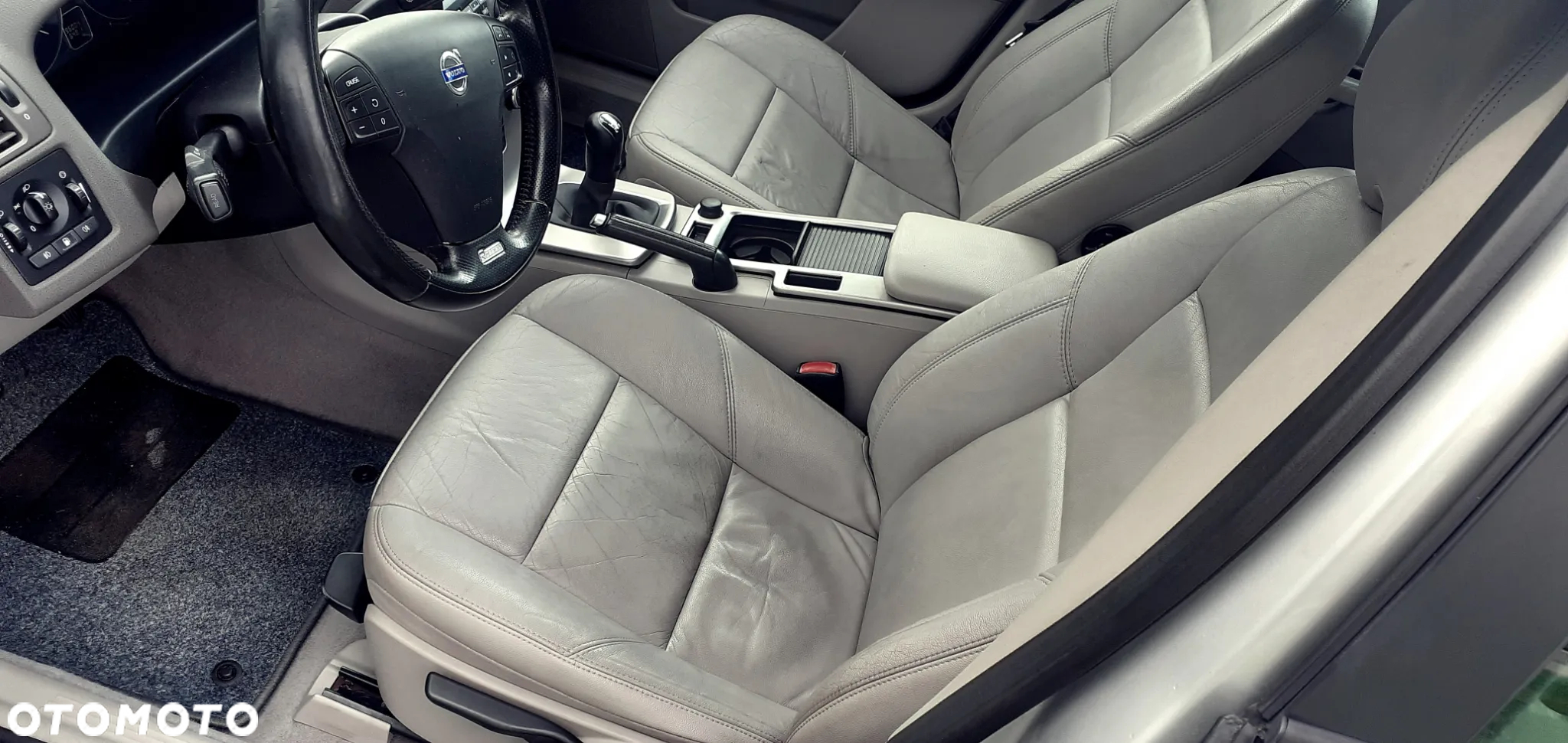 Volvo V50 2.0 R-Design - 15