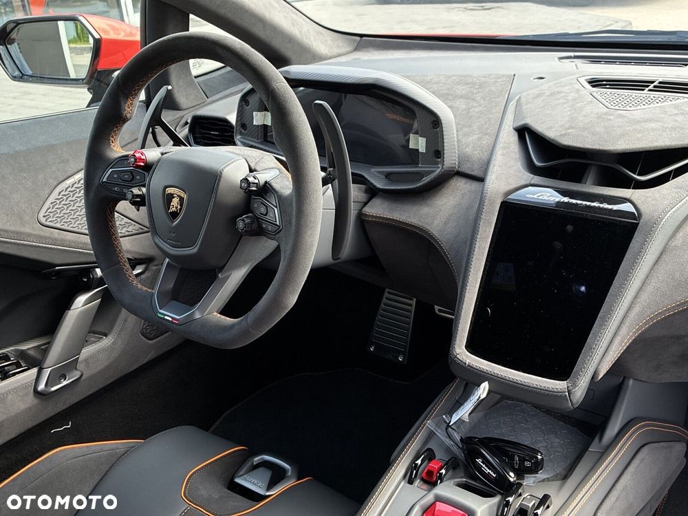 Lamborghini Inny - 12