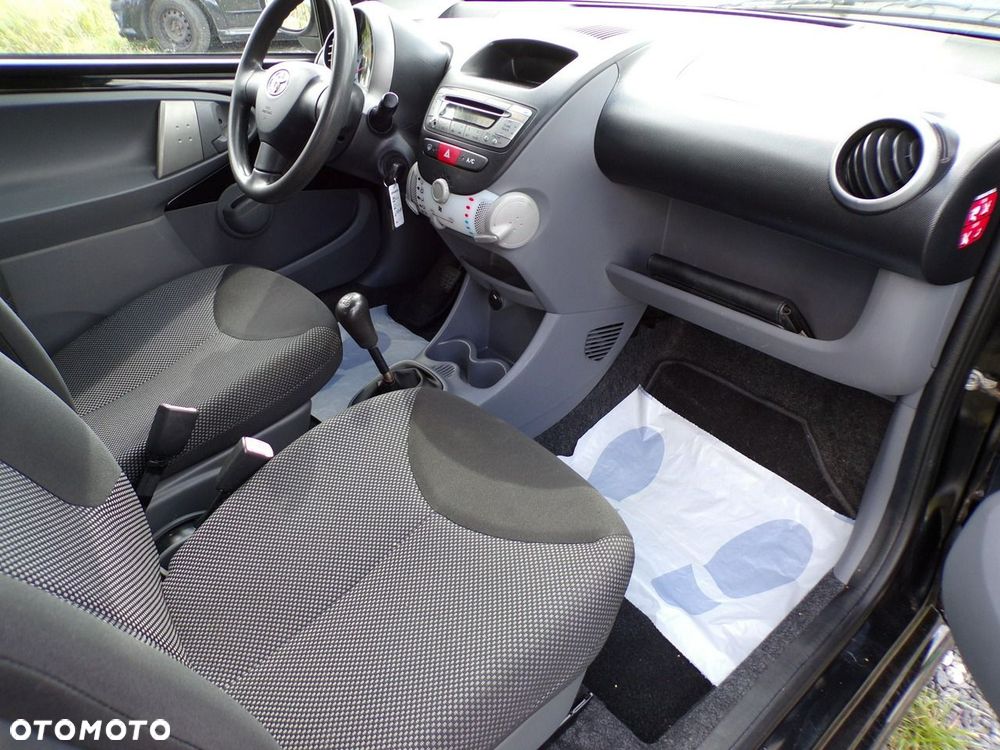 Toyota Aygo - 19