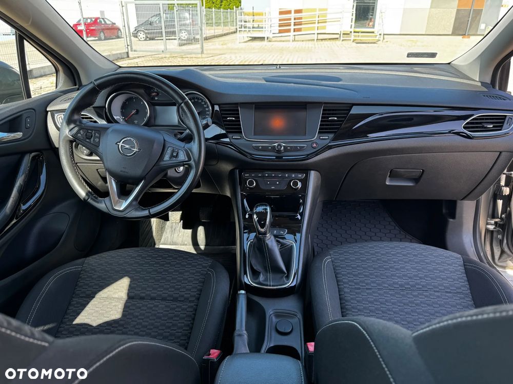 Opel Astra 1.6 CDTI Essentia - 8