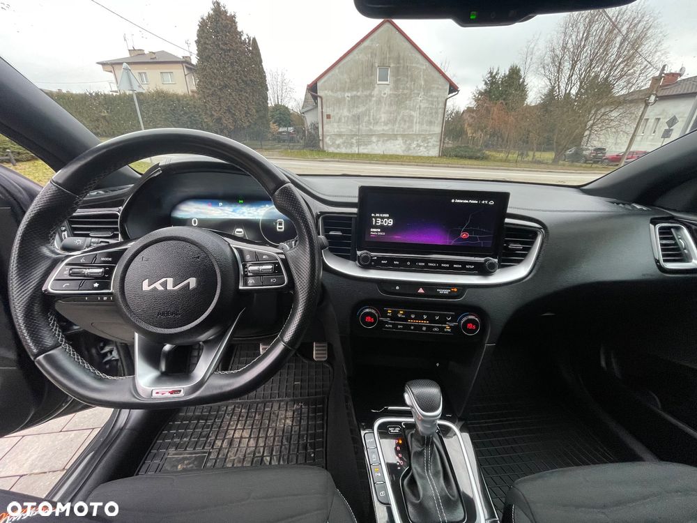 Kia ProCeed 1.5 T-GDI DCT7 OPF GT LINE - 17