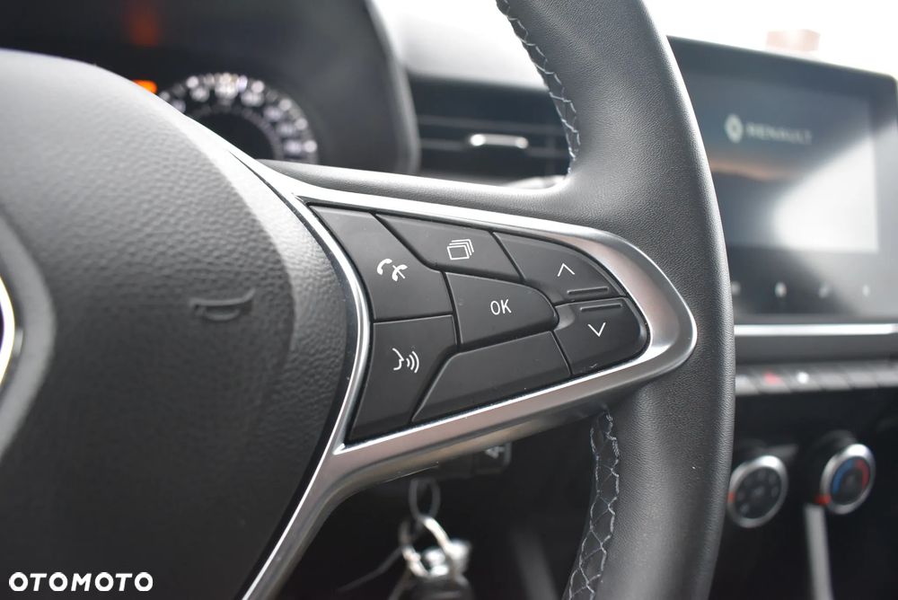 Renault Clio 1.0 TCe Equilibre - 27