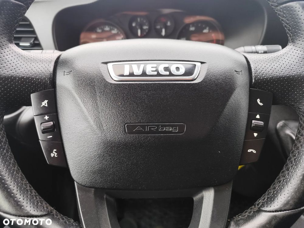 Iveco Daily 35C15 - 25