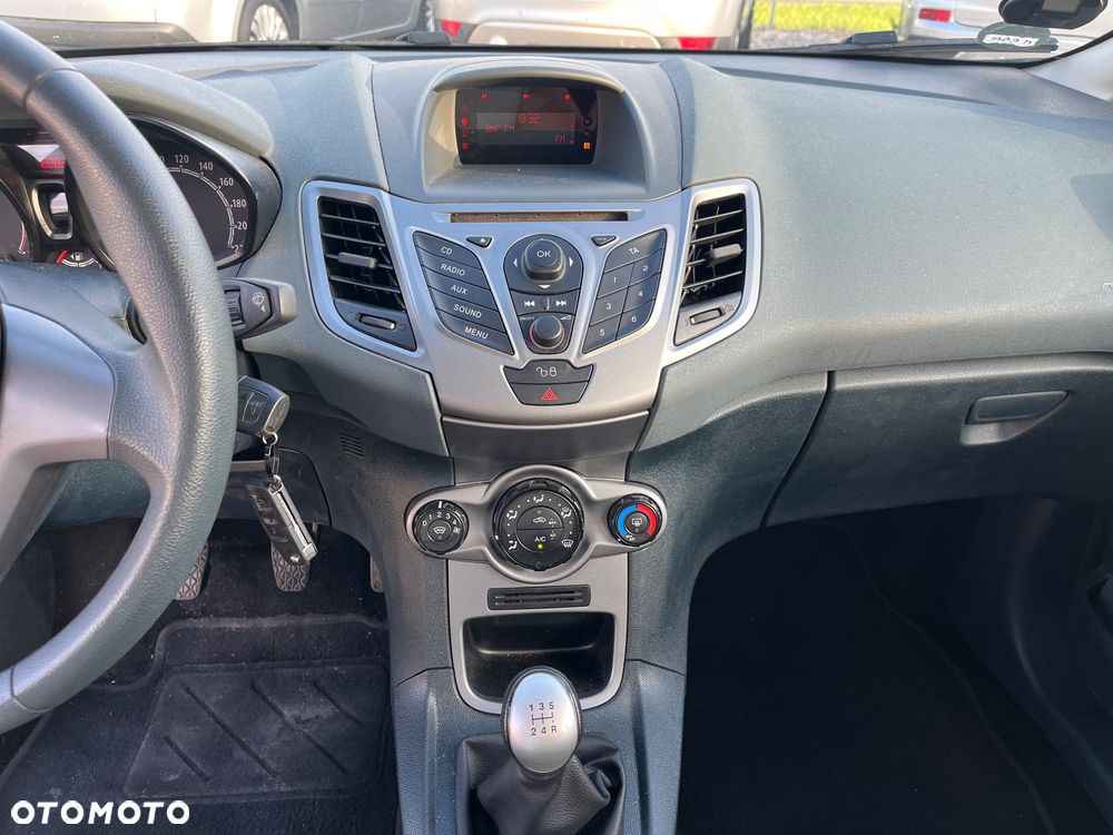 Ford Fiesta 1.25 Trend EU5 - 15