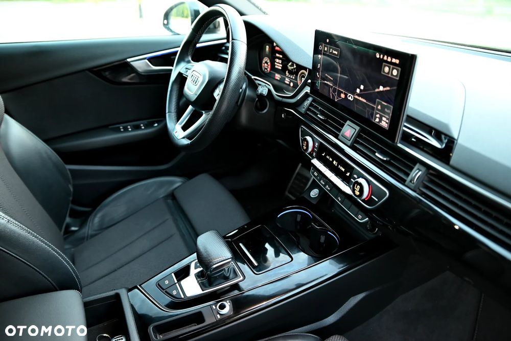 Audi A4 Avant 35 TFSI S tronic S line - 27