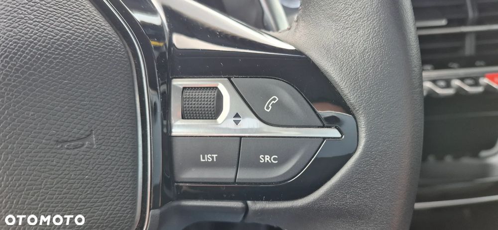 Peugeot 208 1.2 PureTech Allure Pack S&S EAT8 - 14