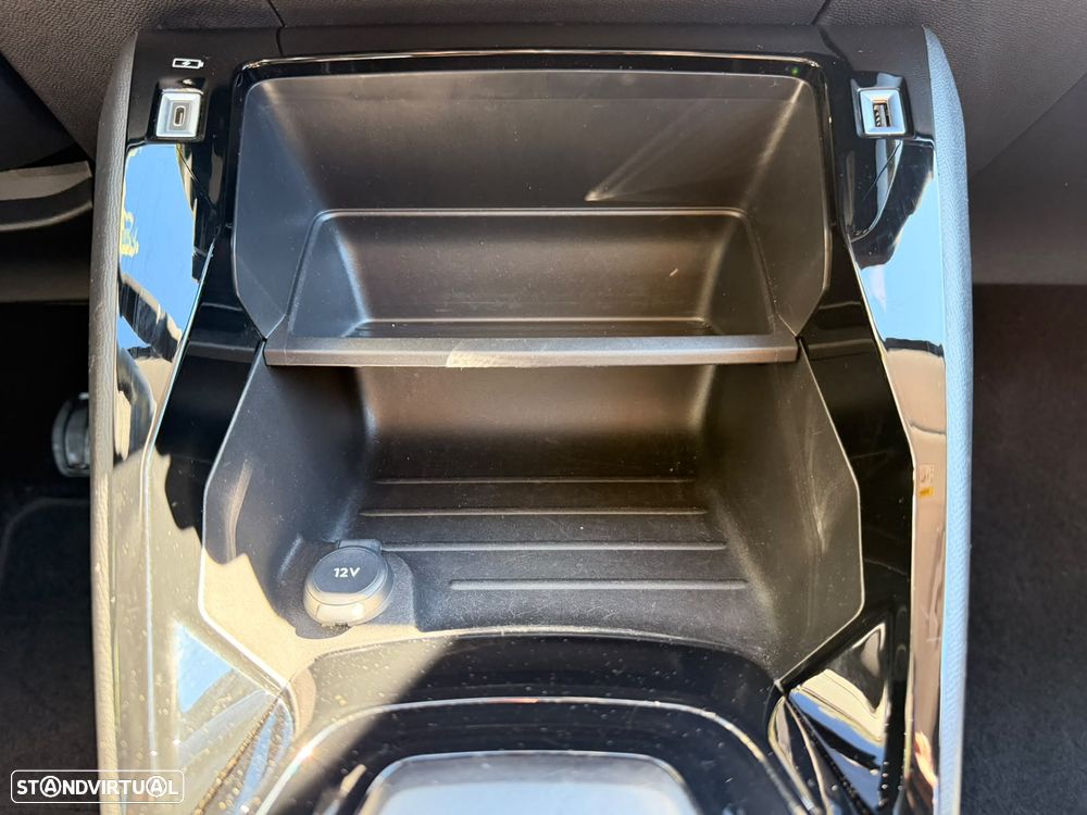 Peugeot e-208 Active Pack - 29