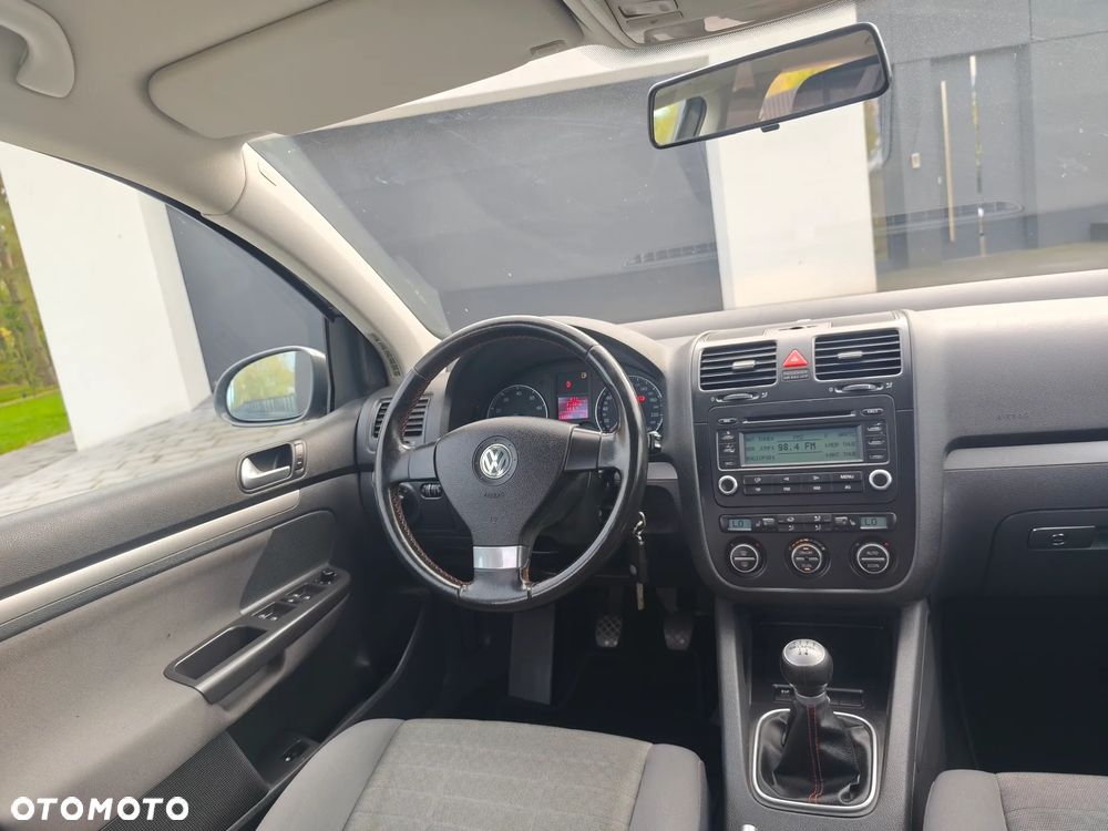 Volkswagen Golf 1.6 Goal - 19