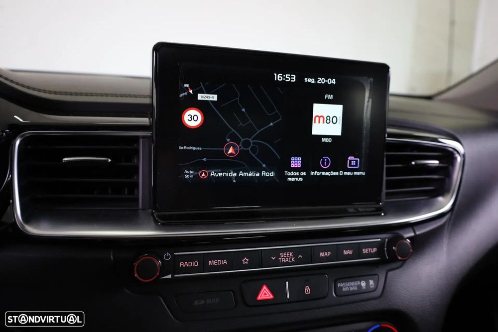 Kia Ceed 1.4 T-GDI TX+SRF 7DCT - 32