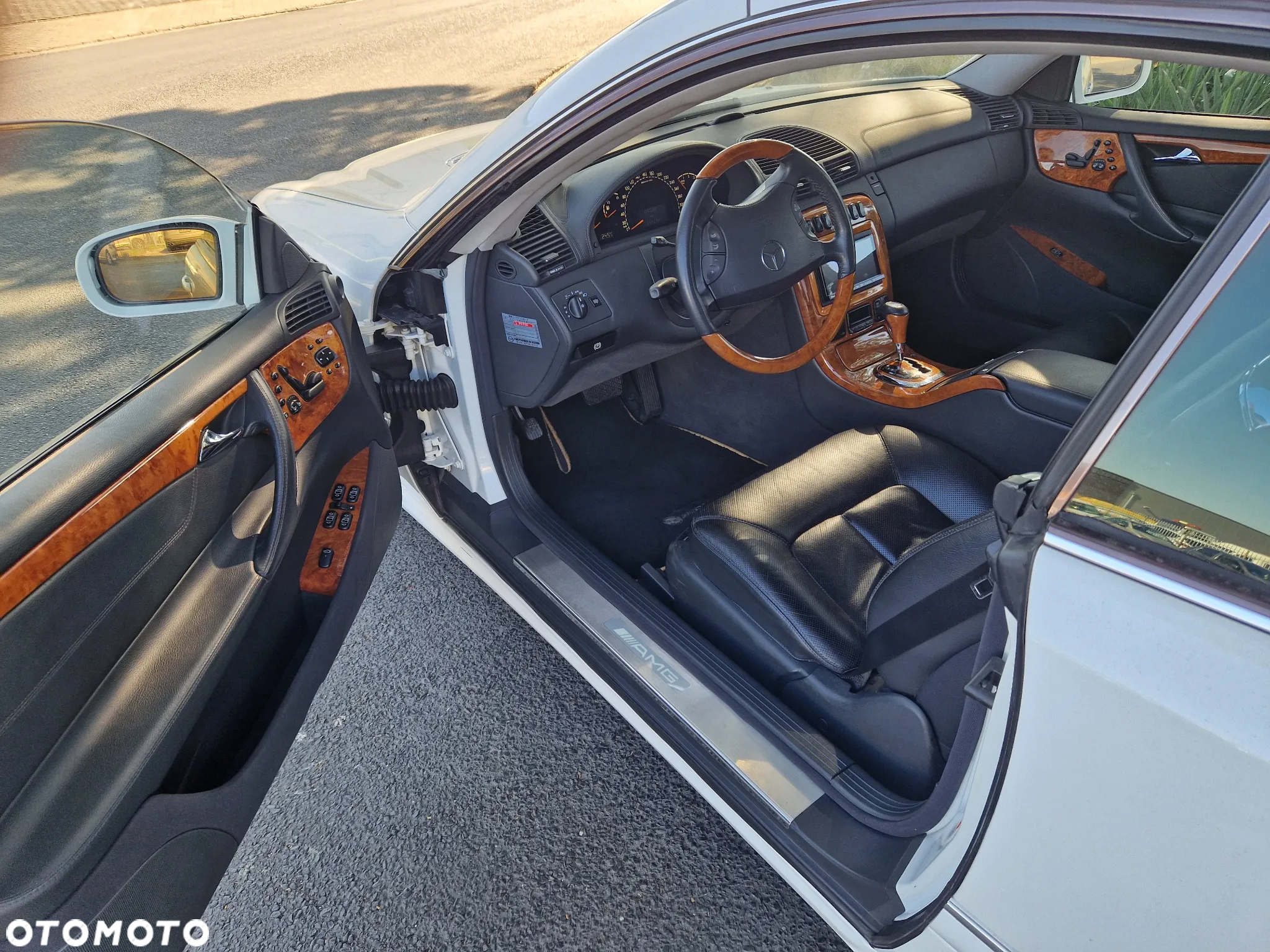 Mercedes-Benz CL 55 AMG - 6