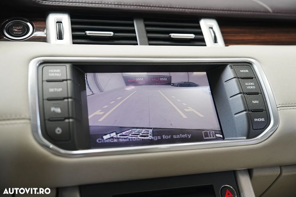 Land Rover Range Rover Evoque - 36