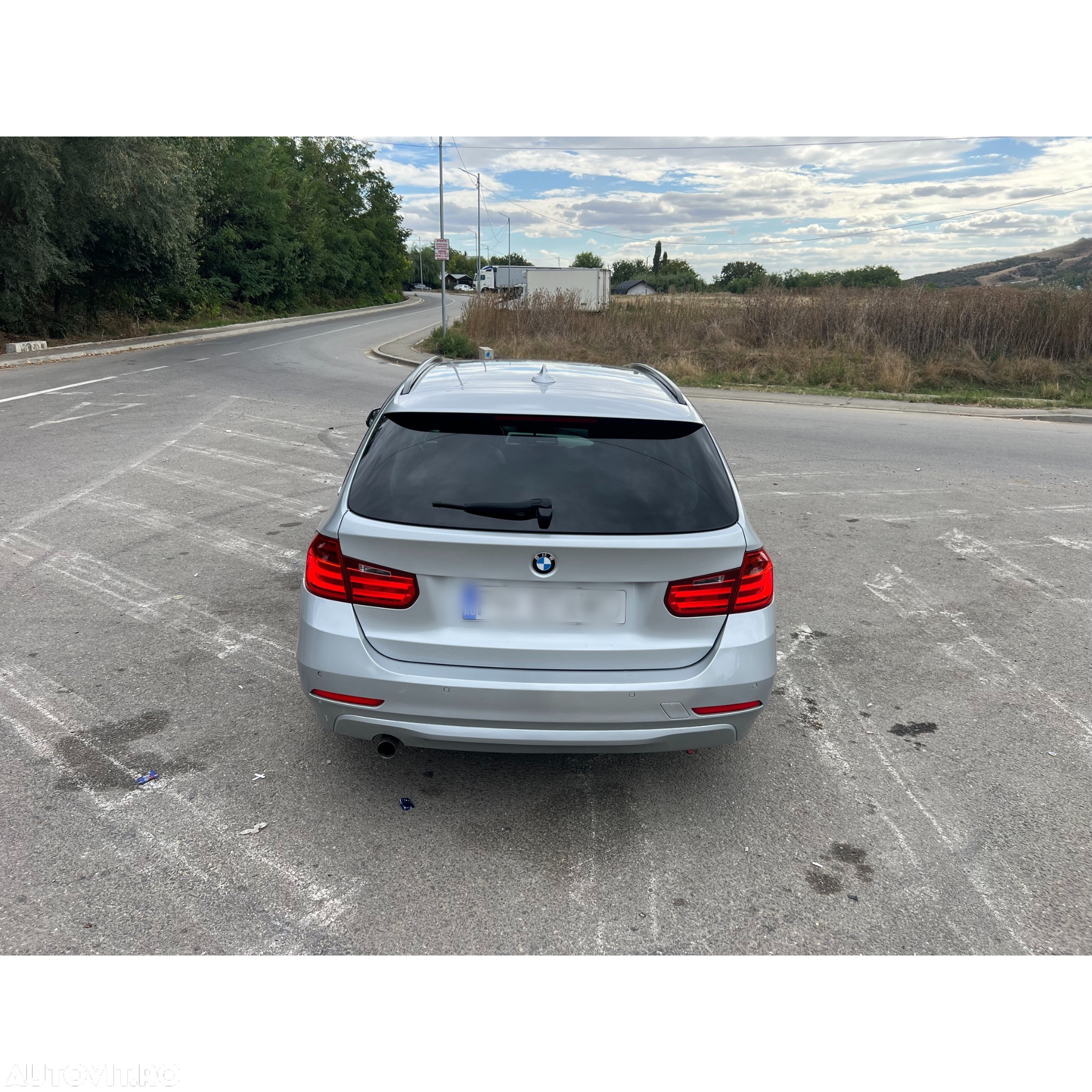 BMW Seria 3 318d Touring Aut. Modern Line - 4