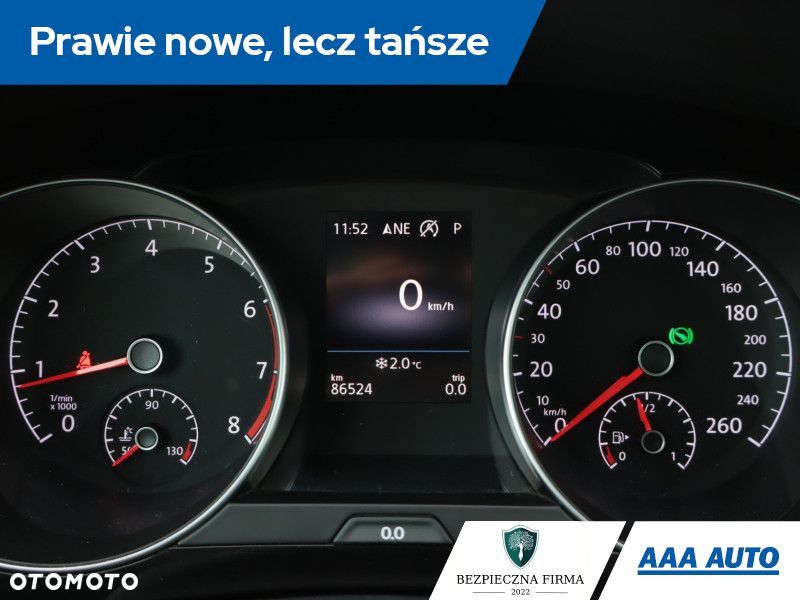 Volkswagen Golf Sportsvan - 13