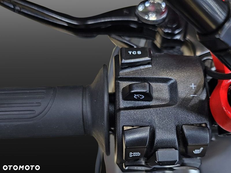 QJMOTOR SRT900SX - 7