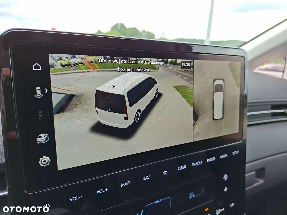 Hyundai Staria 1.6 T-GDI HEV Luxury - 18
