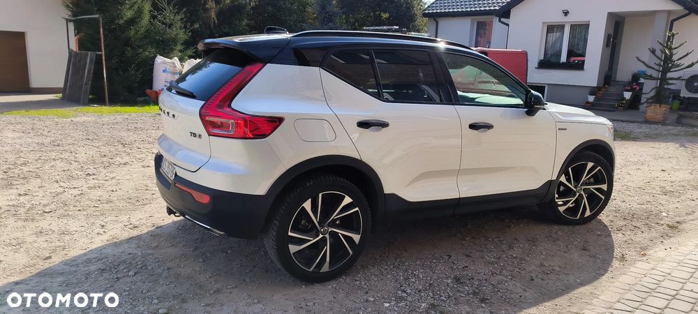 Volvo XC 40 T5 AWD R-Design - 12