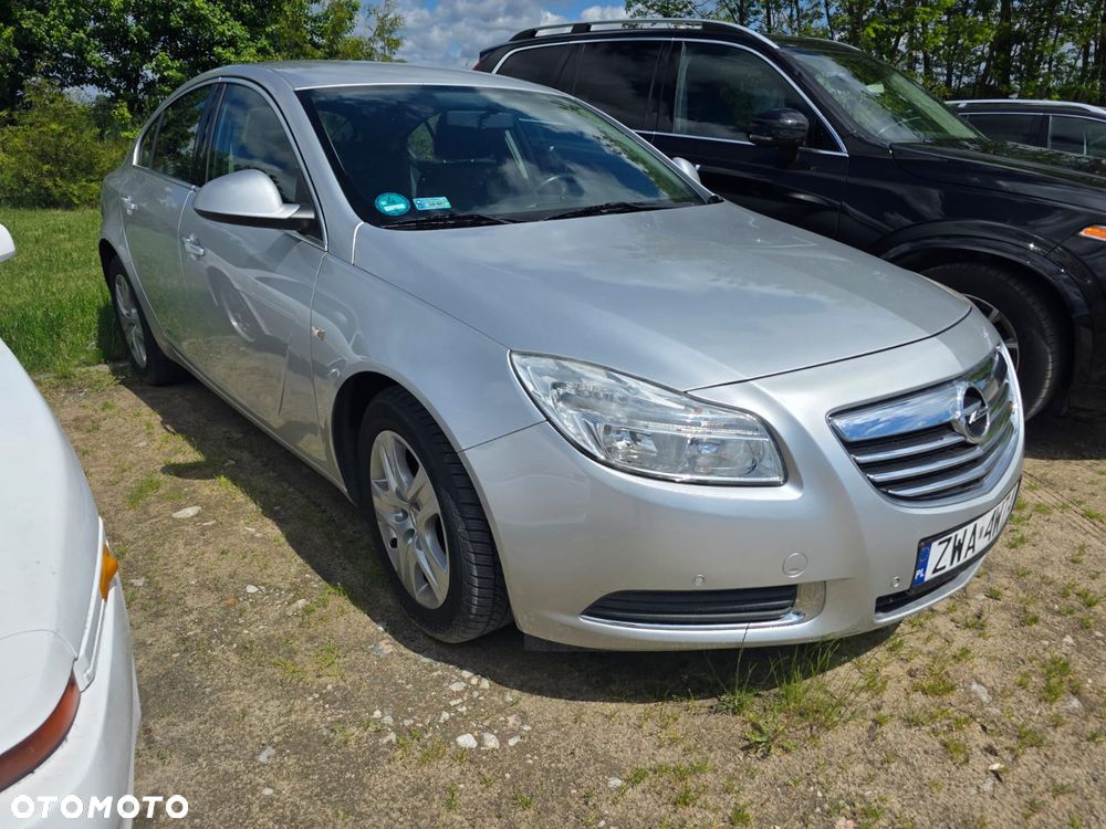 Opel Insignia - 1