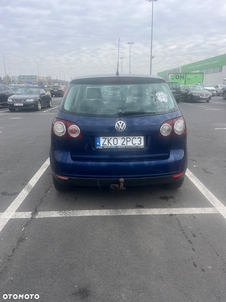 Volkswagen Golf Plus 1.6 Trendline - 4