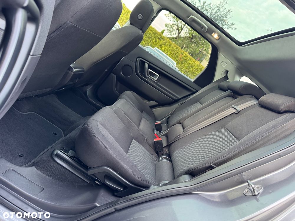 Land Rover Discovery Sport TD4 HSE Luxury - 21