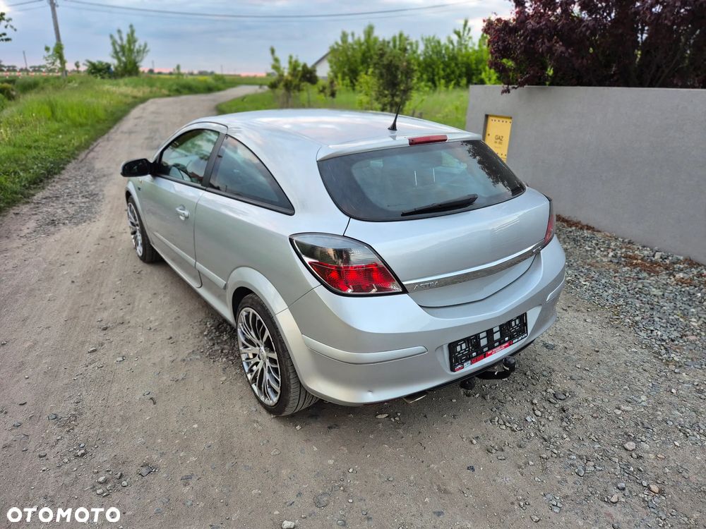 Opel Astra 1.6 Selection 110 Jahre - 14