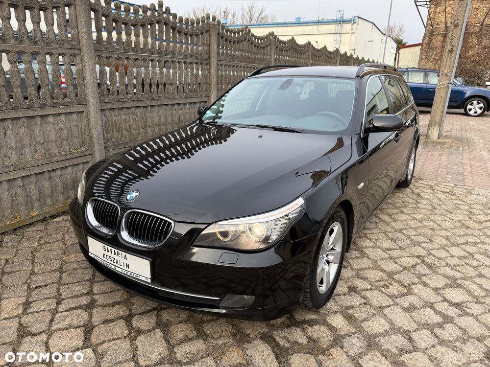 BMW Seria 5 525d - 18
