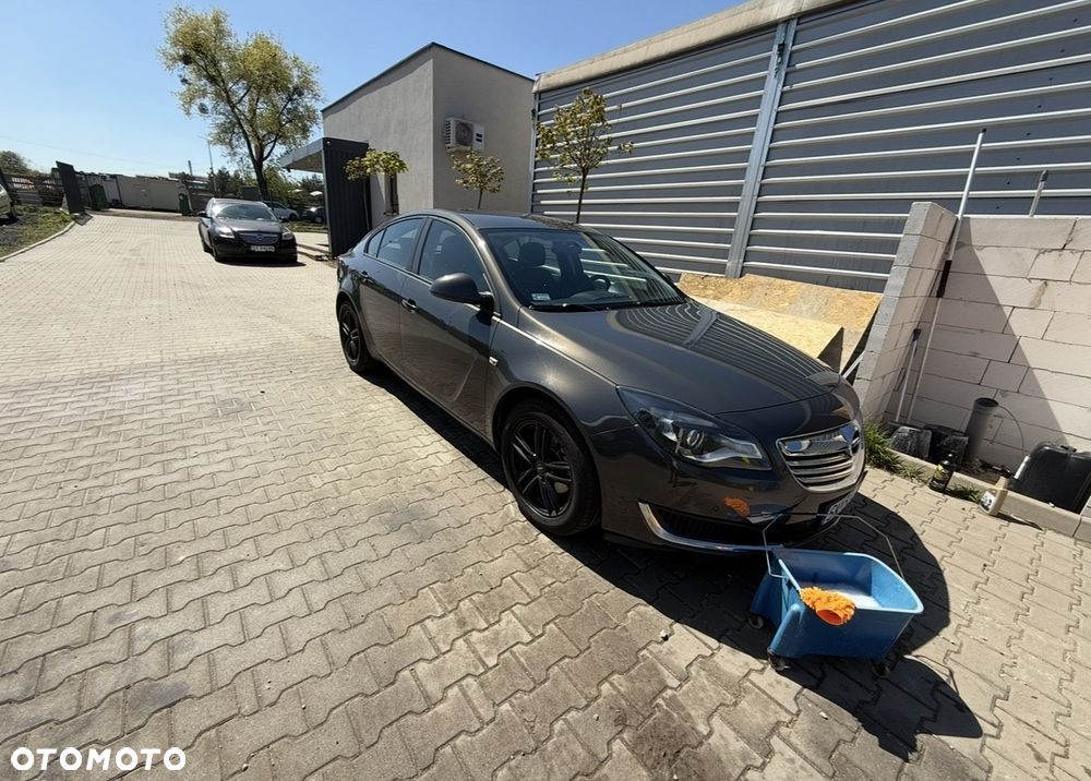Opel Insignia 2.0 CDTI - 1