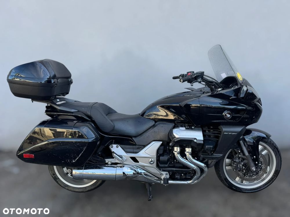 Honda CTX - 2