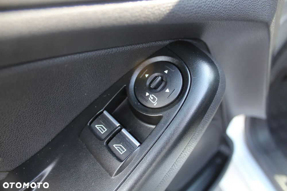 Ford Fiesta 1.0 EcoBoost Titanium - 13