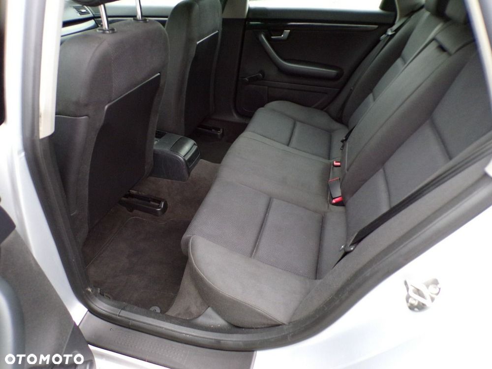 Audi A4 Avant - 19