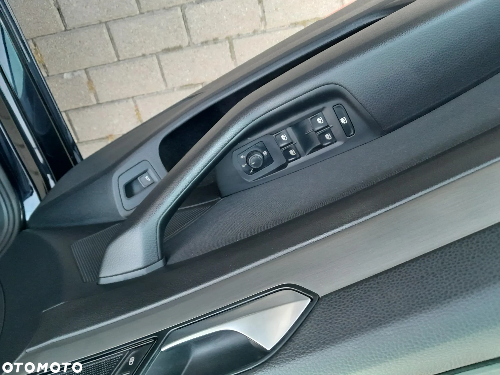 Volkswagen Passat 1.5 TSI EVO Elegance - 10