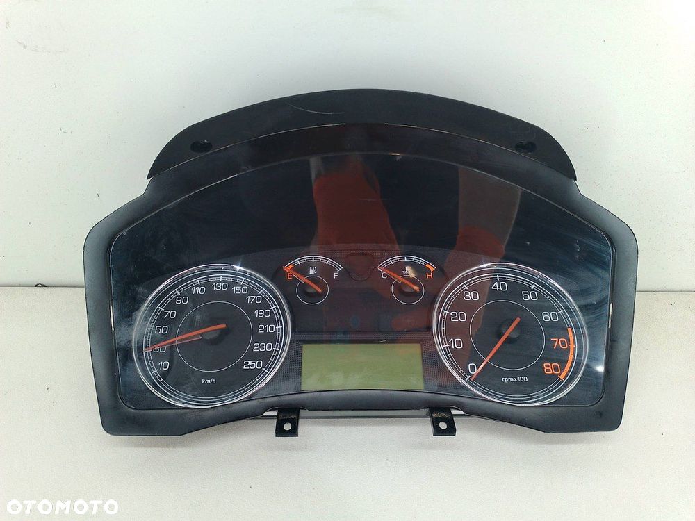 LICZNIK FIAT CROMA 2.2 MPI 16V BENZYNA KOMBI 51803317 - 1