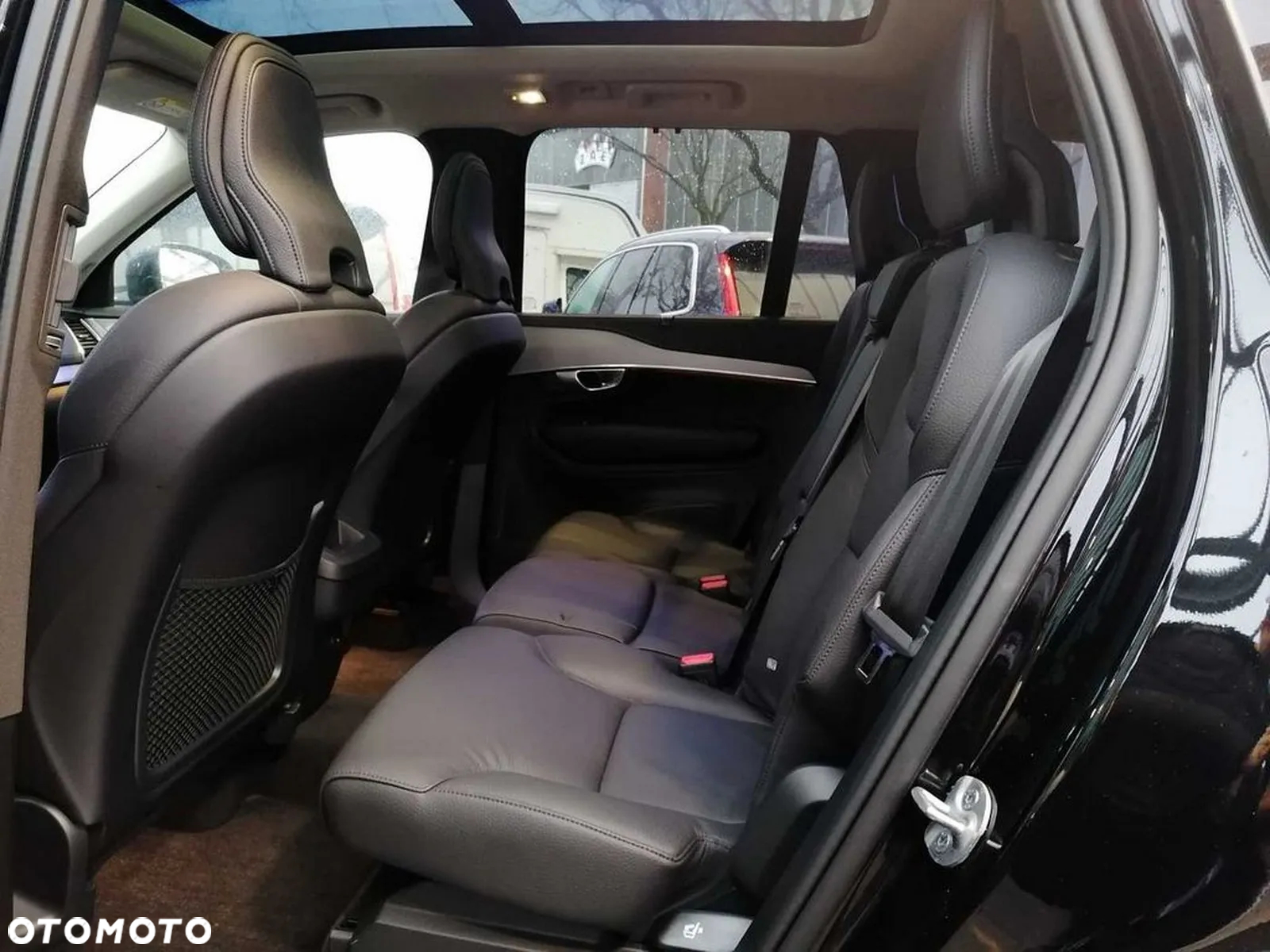 Volvo XC 90 - 19