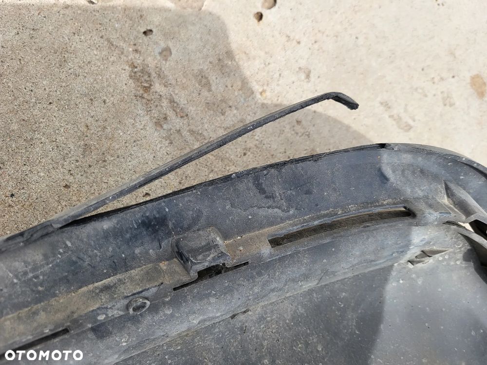 Nakładka spoiler zderzaka tylnego Citroen C4 II B7 - 8