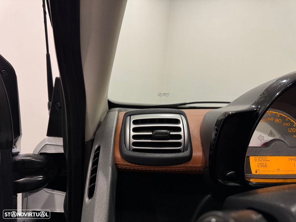 Smart Fortwo Cabrio 0.8 cdi Passion 54 Softouch - 32