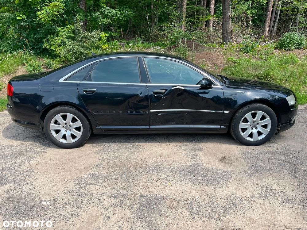 Audi A8 - 12