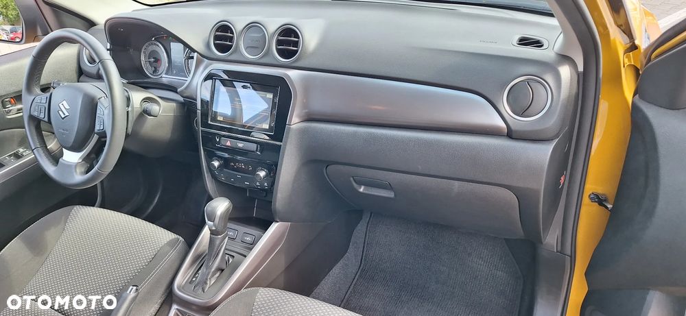 Suzuki Vitara - 11