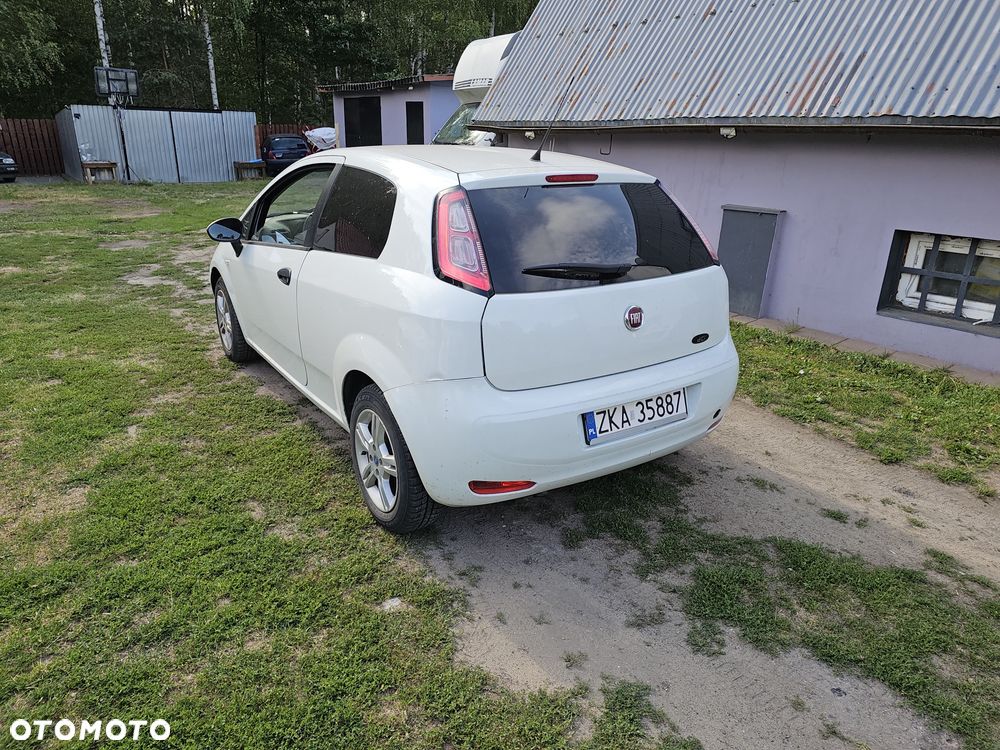 Fiat Grande Punto - 2