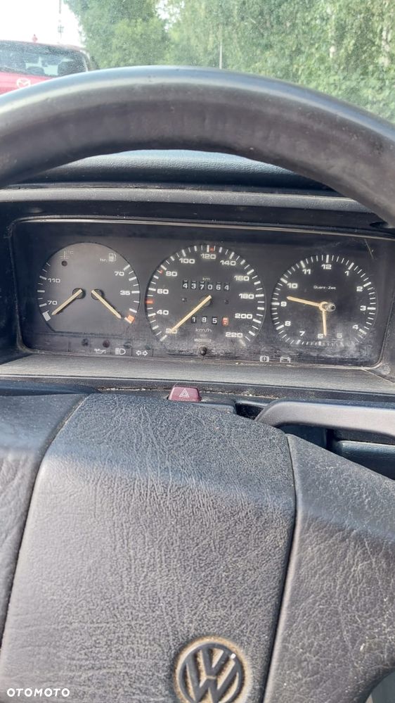 Volkswagen Passat Variant - 8
