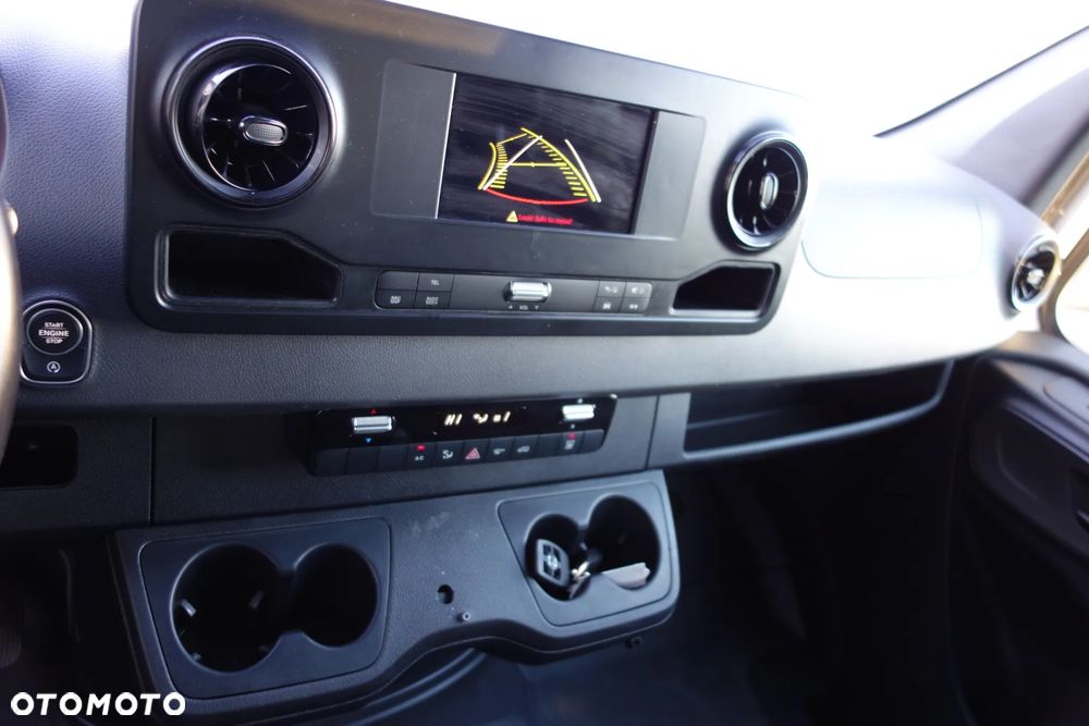 Mercedes-Benz Sprinter 319 CDI 3.0 V6 Automat Rama Doka Klima Webasto - 18