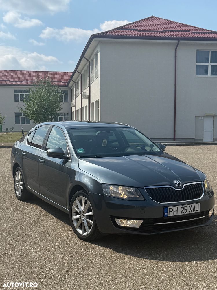 Skoda Octavia 1.6 TDI DSG Ambition - 1