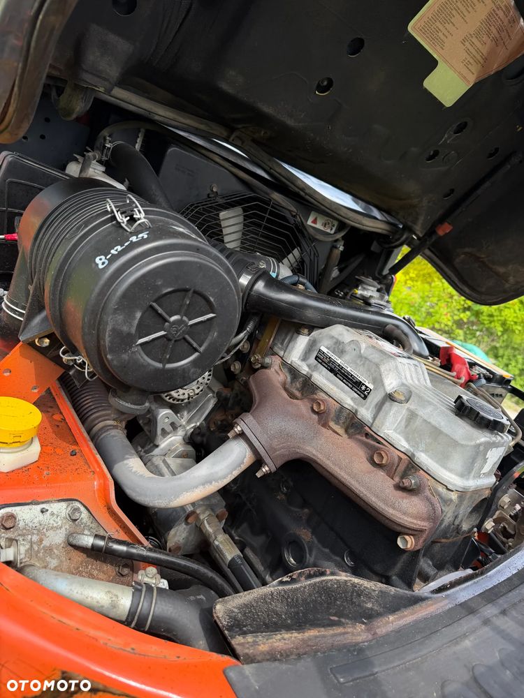 Toyota 7FDF25 Wózek Widłowy 2,5tony. Niski Przebieg 4800 mtg. Wolny skok. Triplex. Oryginał z Norwegii z Gospodarstwa ziemniaczanego woził lekkie ładunki.. Zero luzów i wycieków. Maszyna po wszystkich dużych serwisach w DEKRA. ZERO wkładu własnego. Maszt Triplex. Dodatkowa 3 linia Hydrauliczna. Diesel! Hamulce brzytwa! Koła pełne. REWERS JAZDA. Opony bardzo ładne. Oświetlenie fabryczne. Potężna moc. Wysoka precyzja pracy oraz jazdy! - 18