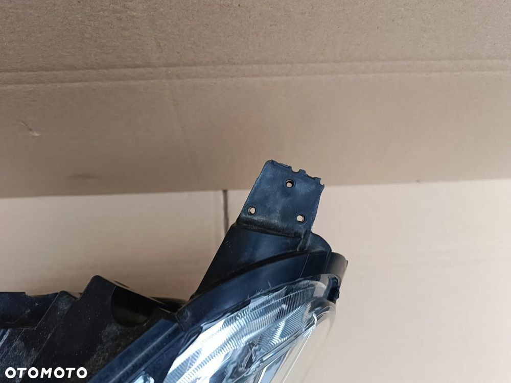 Bi-xenon przedni lewy LED Toyota Proace II 2 lampa 9808589980-00 - 4