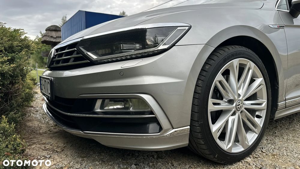 Volkswagen Passat 2.0 TDI Bi-Turbo BMT 4Mot Highline DSG - 36