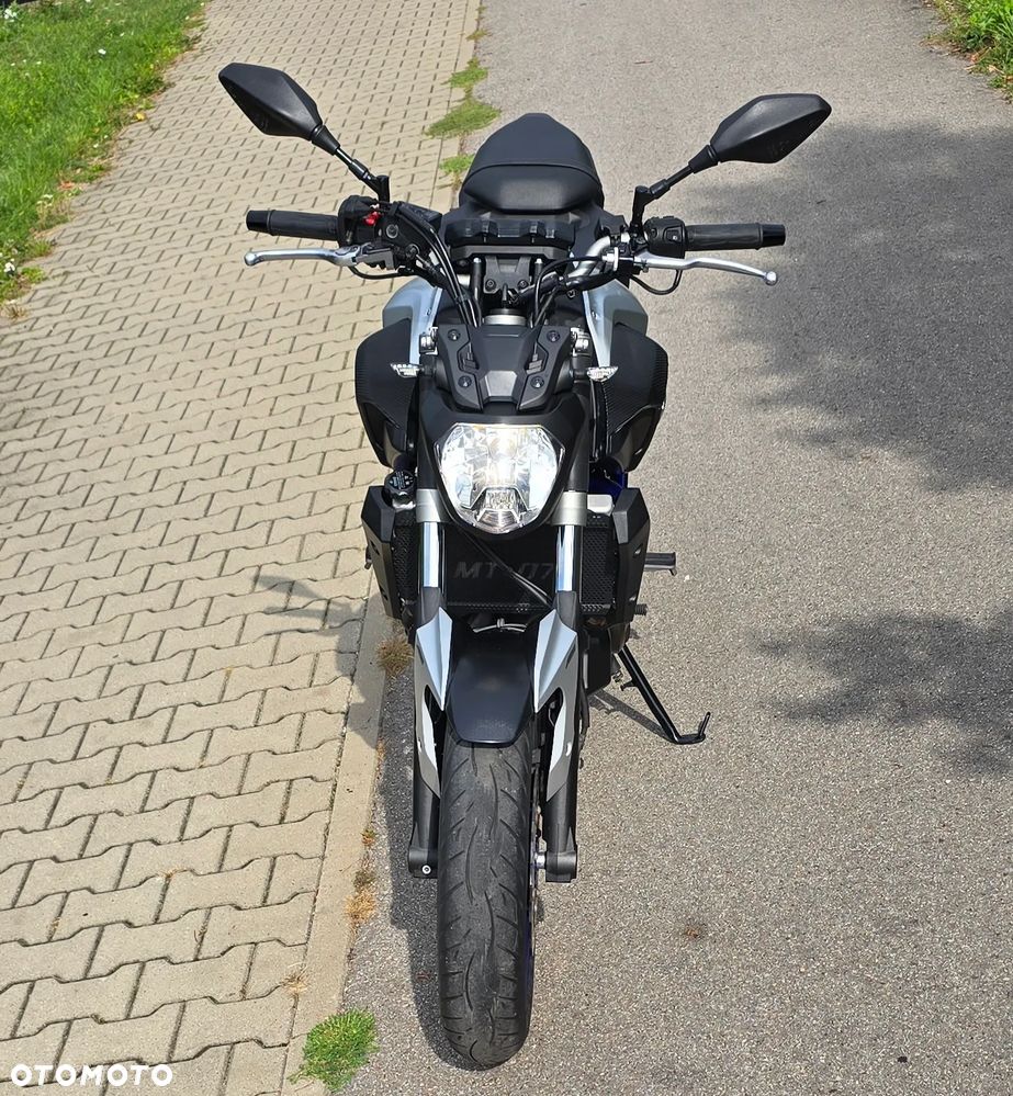 Yamaha MT - 12