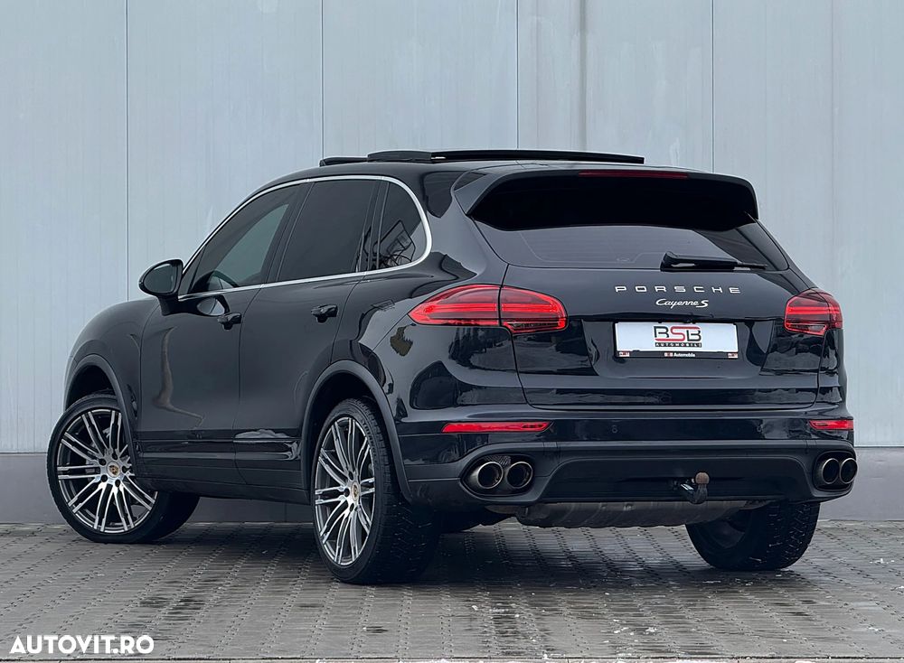Porsche Cayenne S Platinum Edition - 6